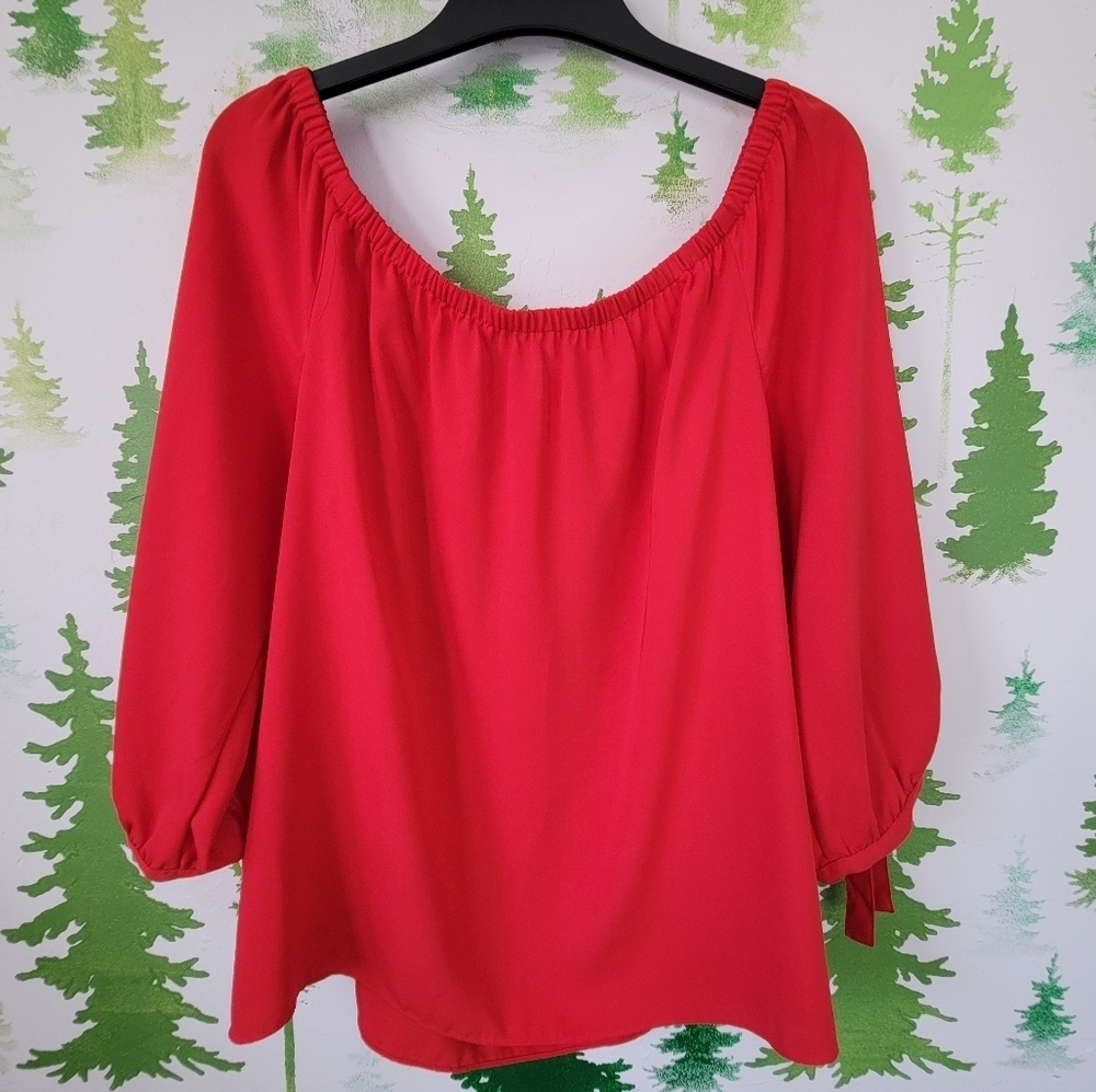 J.Crew Off Shoulder Top. - Picture 2 of 8